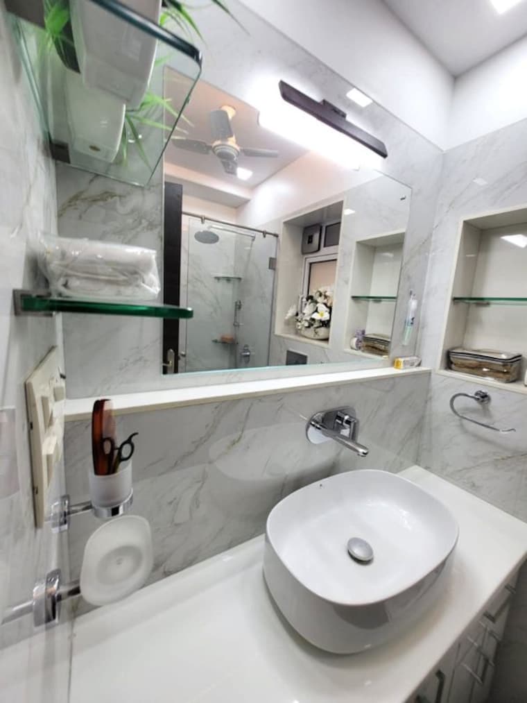 Bathroom, evershine-embassy 2.5 Bedroom 1000 Sq.Ft. Apartment In Andheri West Mumbai 10486474
