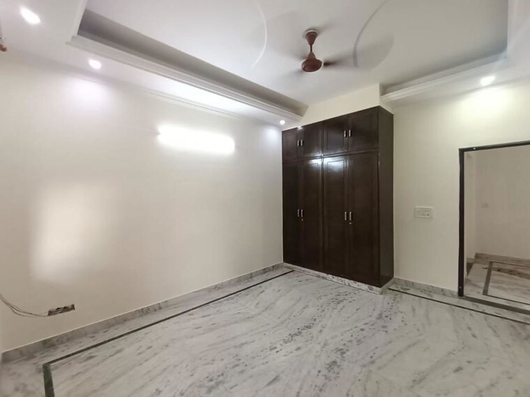 Room, jawahar nagar 2 Bedroom 100 Sq.Ft. Builder Floor In Jawahar Nagar Delhi 10486482