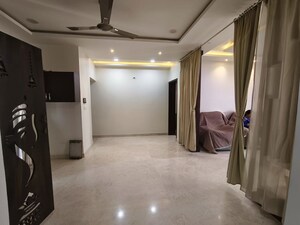 Room in 3 BHK Apartment at Prestige Ivy Leagu, Kondapur – for Rent