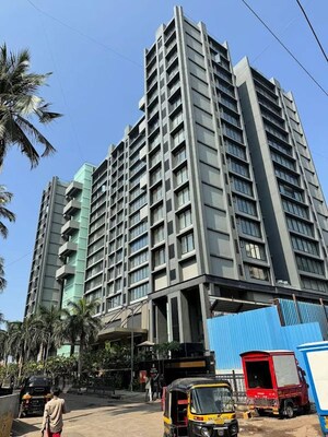 4 BHK Apartment For Sale in Raheja Park West, Santacruz West