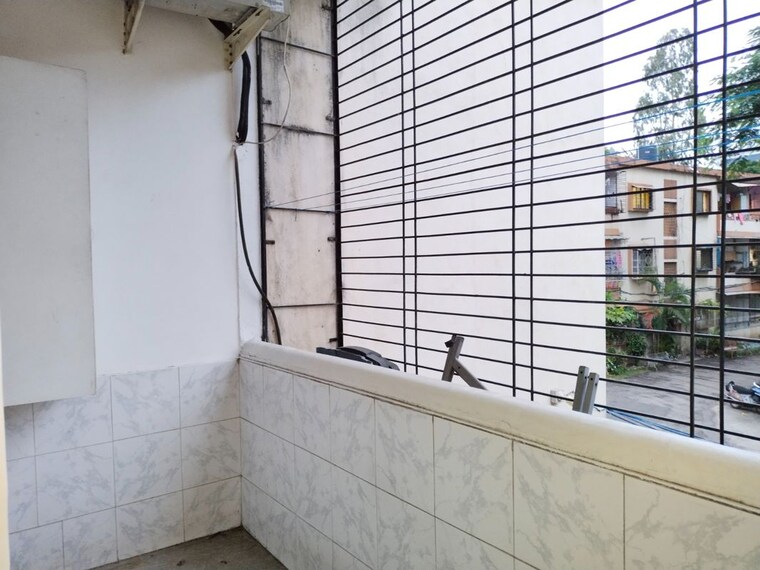 Balcony, kalpana-housing-society 1 Bedroom 550 Sq.Ft. Apartment In Yerawada Pune 10486495