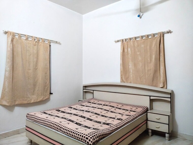 Bedroom, kalpana-housing-society 1 Bedroom 550 Sq.Ft. Apartment In Yerawada Pune 10486495