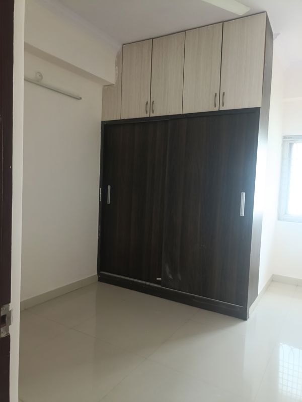 2 BHK + Servant Room 1000 Sq.Ft. Apartment in Anita Residency Madhapur