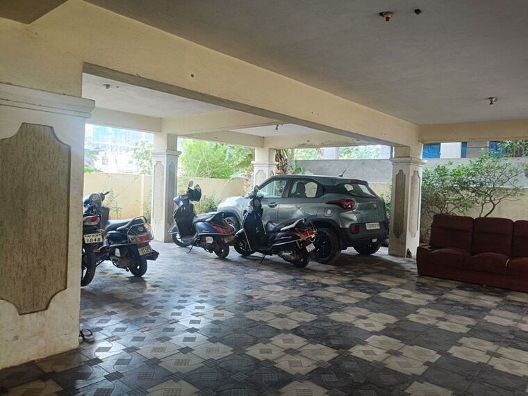  Parking, anita-residency-madhapur 3 Bedroom 1600 Sq.Ft. Apartment In Madhapur Hyderabad 10486512