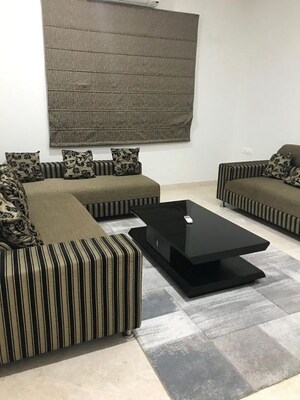Living Room in 3 BHK Apartment at Vivekananda Nagar – for Rent