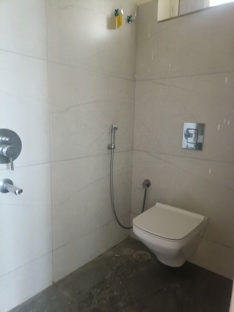 Bathroom, anita-residency-madhapur 3 Bedroom 1600 Sq.Ft. Apartment In Madhapur Hyderabad 10486522