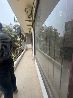 Balcony in 3 BHK Builder Floor at South City 1 – for Rent