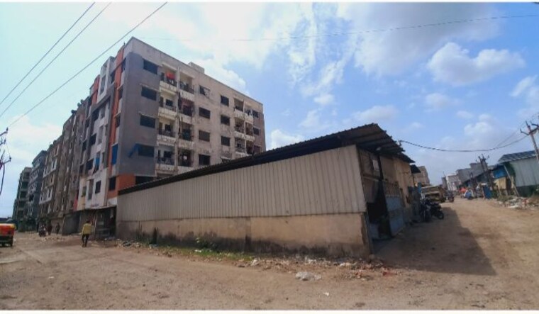 Exterior View, kamrej char rasta Commercial Industrial Plot 470 Sq.Yd. In Kamrej Char Rasta Surat 10486550