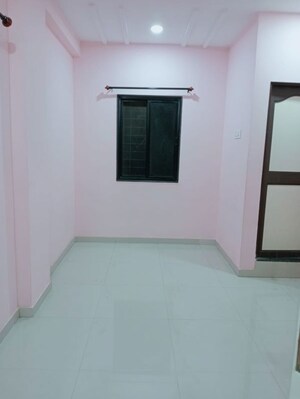 Room in 3 BHK Apartment at Green Planet Society, Omkar Nagar – for Rent