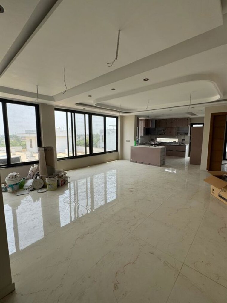  Parking, puri-aman-vilas 3 Bedroom 265 Sq.Ft. Builder Floor In Sector 89 Faridabad 10486552