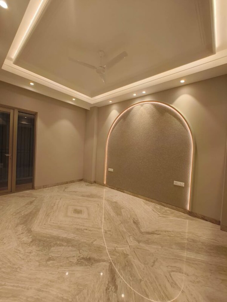Room, greater kailash part 3 3 Bedroom 1800 Sq.Ft. Builder Floor In Greater Kailash Part 3 Delhi 10486564