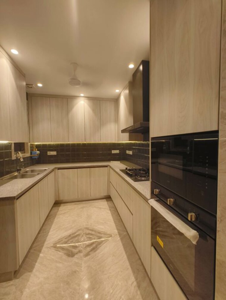 Kitchen, greater kailash part 3 3 Bedroom 1800 Sq.Ft. Builder Floor In Greater Kailash Part 3 Delhi 10486564