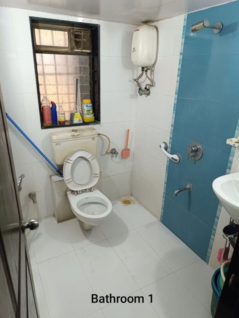 Bathroom, s-a-silver-nest 2 Bedroom 745 Sq.Ft. Apartment In Andheri East Mumbai 10486627