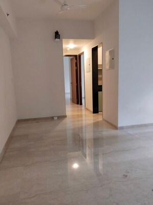 Room in 2 BHK Apartment at Lodha Vista, Lower Parel – for Rent