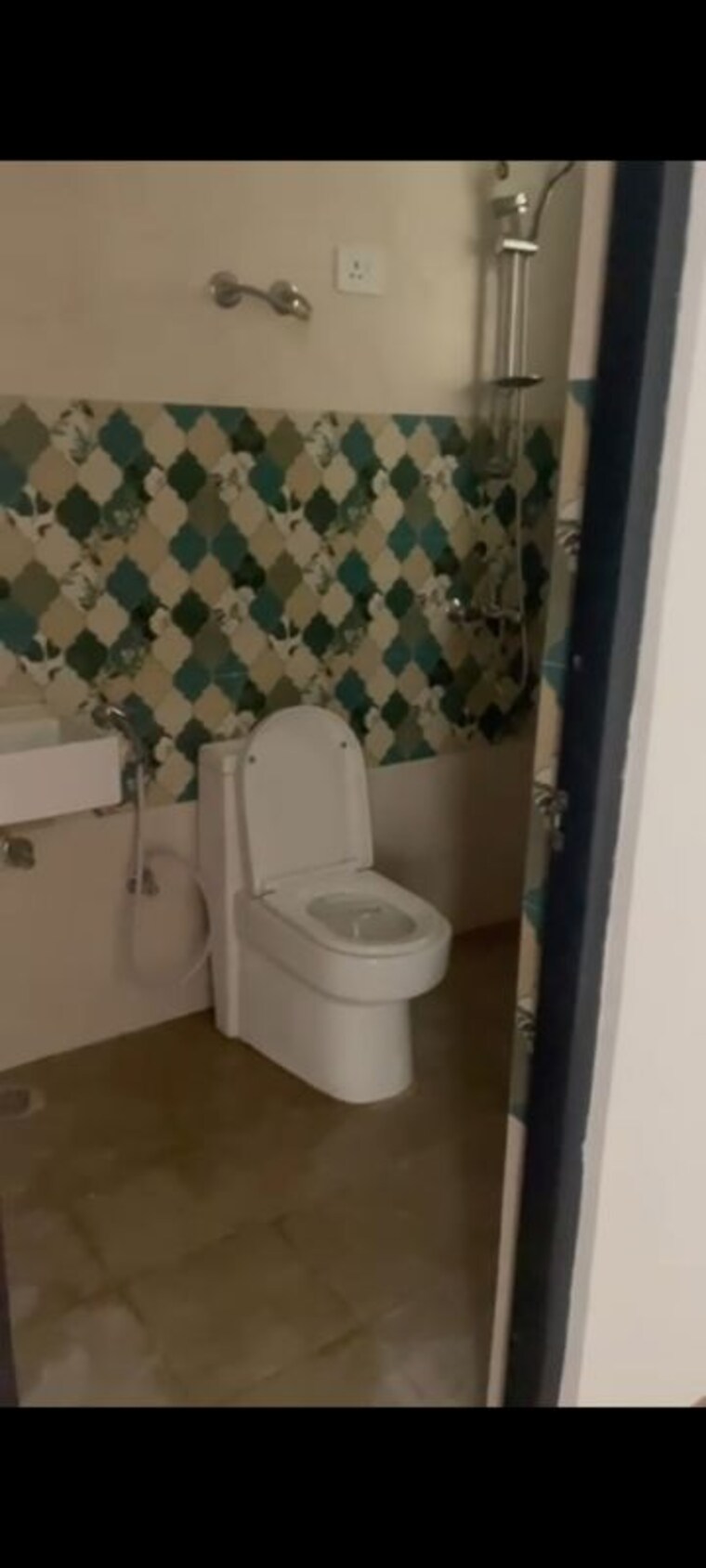 Bathroom, sector 37c 2.5 Bedroom 645 Sq.Ft. Apartment In Sector 37c Gurgaon 10486642