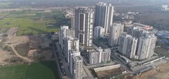 3 BHK + Servant Room Apartment For Sale in Godrej Icon
