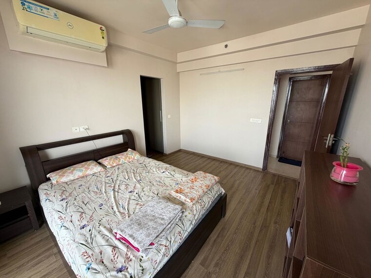 Bedroom, godrej-icon 3 Bedroom 2059 Sq.Ft. Apartment In Sector 88a Gurgaon 10486649