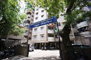 2 BHK Apartment – Exterior View View at Ellisbridge - for Sale