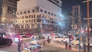  Shop – Exterior View View at Gaur City Center, Sector 4 Greater Noida - for Sale