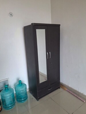 Furnished Amenities in 4 BHK Villa at Gaur City Center, Sector 4 Greater Noida – for Sale