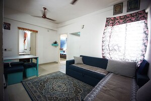 Bedroom in 2 BHK Apartment at Ellisbridge – for Sale