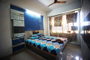 Bedroom in 2 BHK Apartment at Ellisbridge – for Sale
