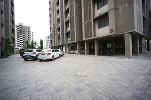 2 BHK Apartment – Exterior View View at Ellisbridge - for Sale