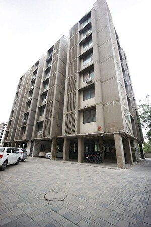 2 BHK Apartment For Sale in Ellisbridge