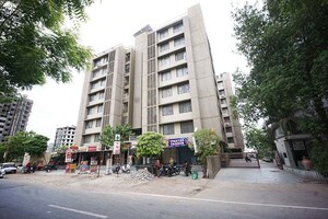 2 BHK Apartment – Exterior View View at Ellisbridge - for Sale