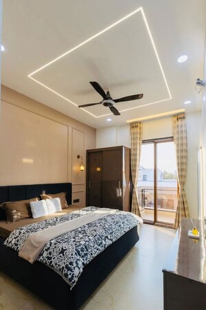 Bedroom in 5 BHK Villa at Malviya Nagar – for Sale