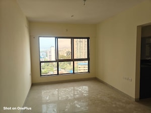 Room in 1 BHK Apartment at UK Iridium, Kandivali East – for Rent