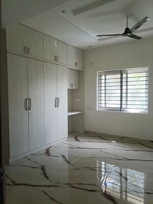 Room in 6+ BHK Independent House at Anita Residency Madhapur, Madhapur – for Sale