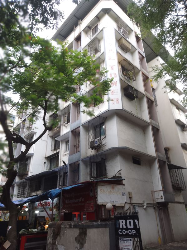 1 BHK 650 Sq.Ft. Apartment in Royal Tower CHS Ltd