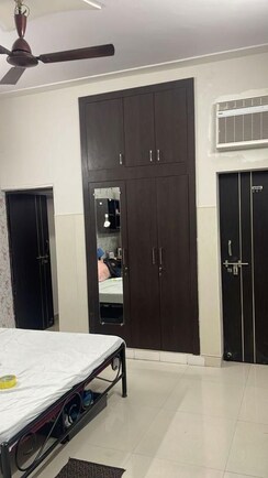2.5 BHK + Extra Room Independent House For Rent in Gomti Nagar