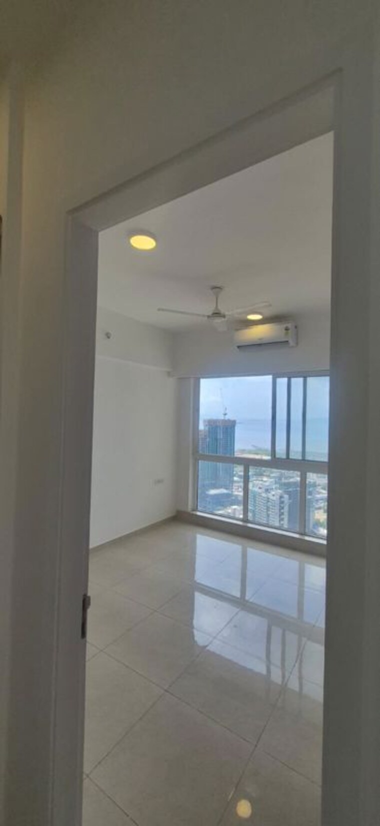 Room, lnt-realty-crescent-bay 2 Bedroom 1100 Sq.Ft. Apartment In Parel Mumbai 10486809