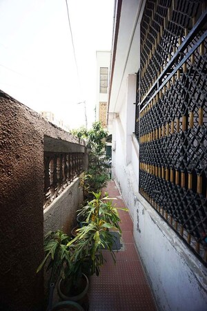 6 BHK Independent House – Exterior View View at Ellisbridge - for Sale