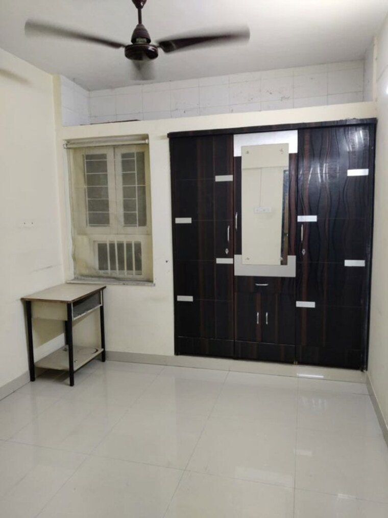 Bedroom, vasant vihar 2 Bedroom 700 Sq.Ft. Apartment In Vasant Vihar Thane 10486902