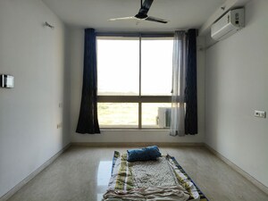 Room in 1 RK Apartment at Hiranandani Estate Solitaire C, Thane West – for Rent