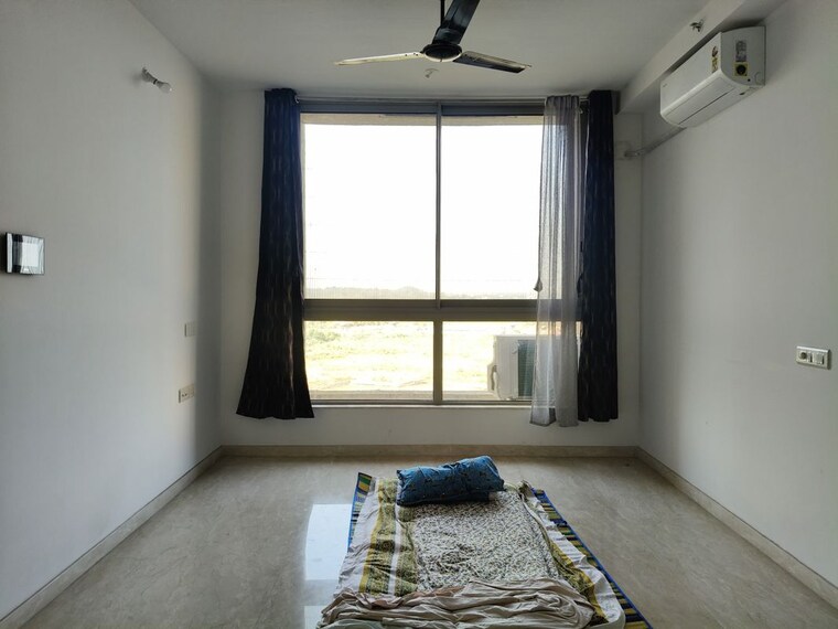 Room, hiranandani-estate-solitaire-c 1 RK 255 Sq.Ft. Apartment In Thane West Thane 10486912