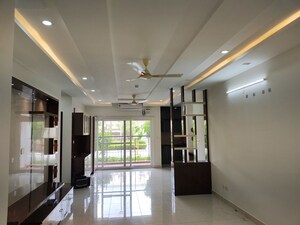Room in 3 BHK Apartment at Prestige High Fields Gachibowli, Gachibowli – for Rent