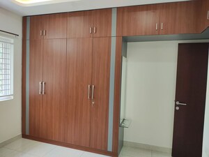 Room in 3 BHK Apartment at Prestige High Fields Gachibowli, Gachibowli – for Rent
