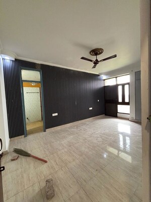 Bedroom in 3 BHK Apartment at Dwarka – for Rent