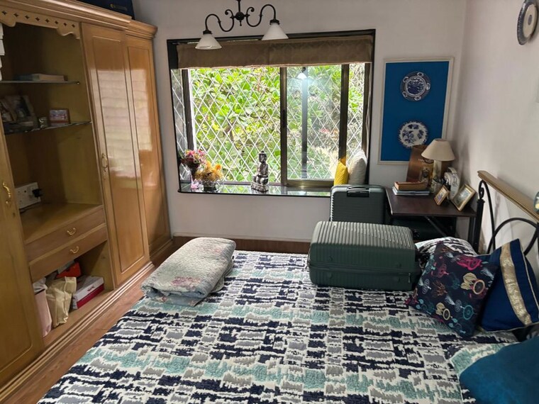 Living Room, nav-pooja-apartment 2 Bedroom 752 Sq.Ft. Apartment In Bandra West Mumbai 10486950