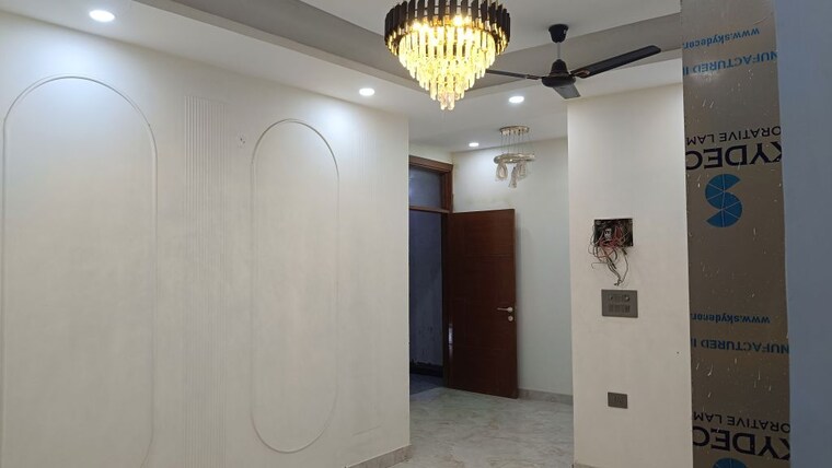 undefined, sector 73 3 Bedroom 1500 Sq.Ft. Builder Floor In Sector 73 Noida 10486969