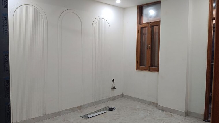 Room, sector 73 3 Bedroom 1510 Sq.Ft. Builder Floor In Sector 73 Noida 10486968