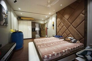 Bedroom in 4 BHK Independent House at Ellisbridge – for Sale