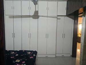 Master Bedroom in 2 BHK Apartment at Jumbo Darshan, Andheri East – for Rent