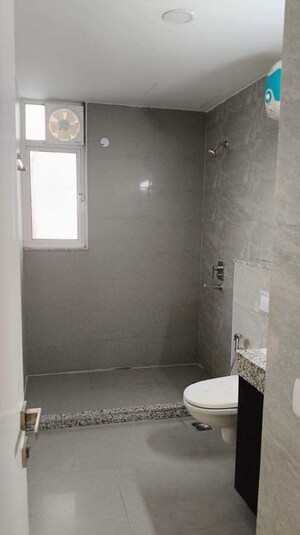 Bathroom in 3 BHK Apartment at Emaar The Palm Drive-The Premier Terraces, Sector 66 – for Rent