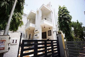 5 BHK Independent House – Exterior View View at Ellisbridge - for Sale