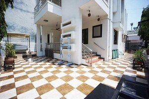 5 BHK Independent House – Exterior View View at Ellisbridge - for Sale